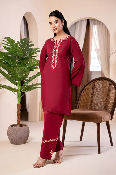 2-PIECE - EMBROIDERED CAMBRIC SUIT