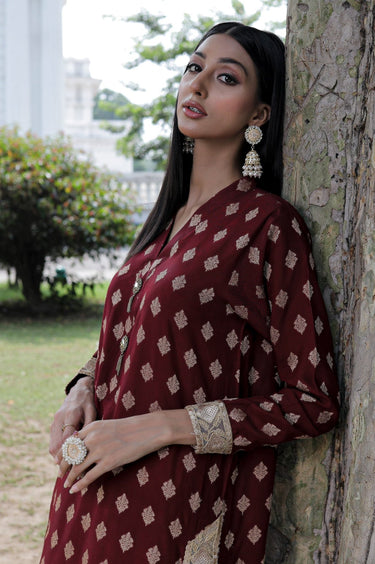 1 Pc Embroidered Jacquard Stitched Shirt - Prime Point Store