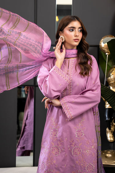 3 Piece - Embroidered Lawn Suit
