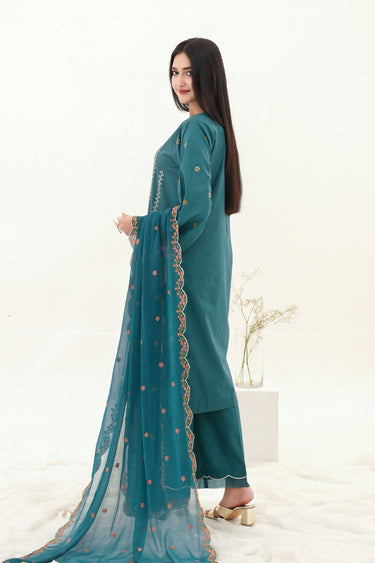 3 Piece - Embroidered Lawn Suit