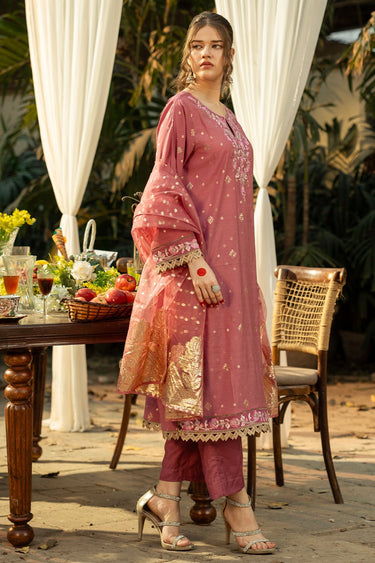 3 Pc Embroidered Jacquard Stitched Suit - Prime Point Store