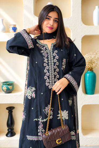 3 PIECE - EMBROIDERED CAMBRIC SUIT