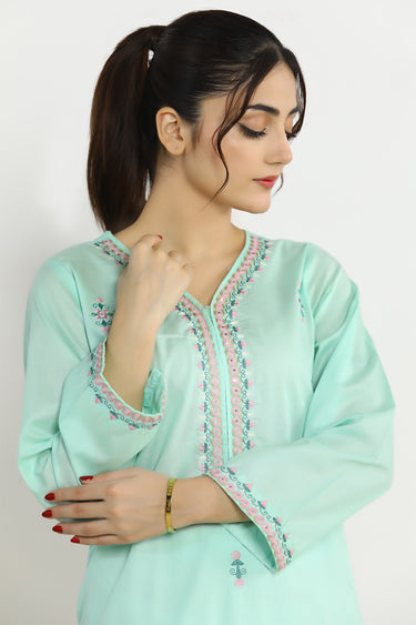2 Pc Lawn Embroidered Stitched Suit